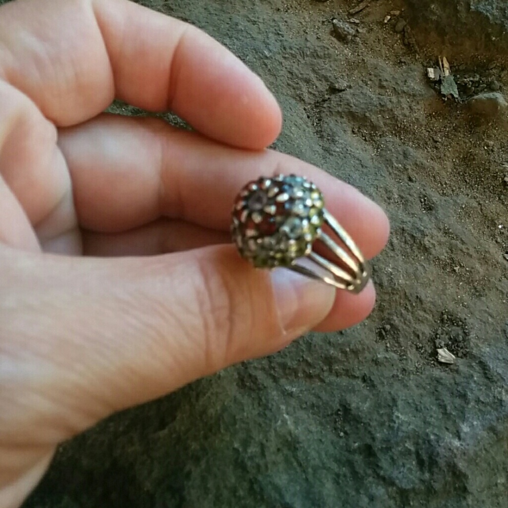 Gemstone ring - Picture 4 of 5